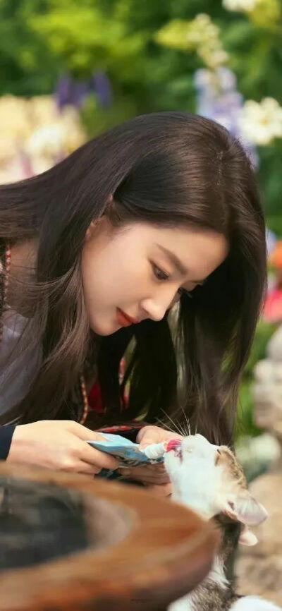 李现刘亦菲最新爆料图片,甜蜜互动引粉丝尖叫